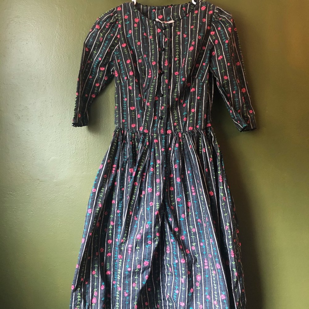 Vintage floral a line dress